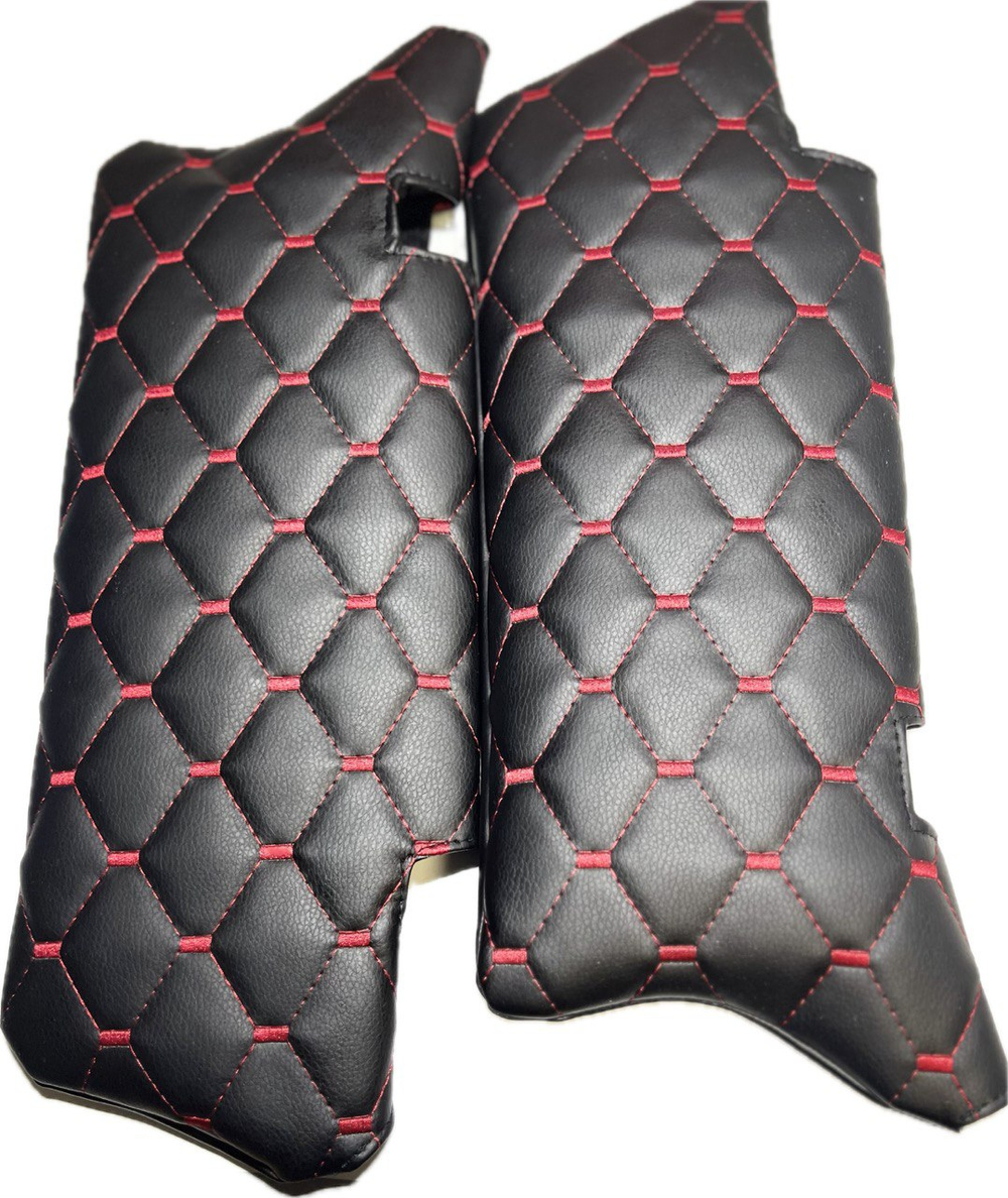 Чехлы на козырьки ВАЗ 2110, 2111, 2112 (красная нить Рубин)