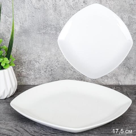 Тарелка квадратная 17,5 см / CF-55 /уп 68/