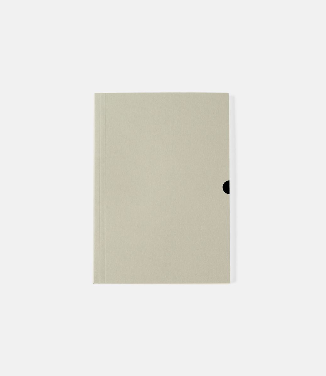 Mark+Fold Plain Notebook — нелинованный блокнот А5: серый