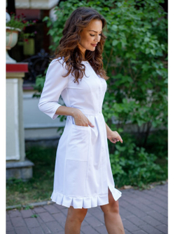 Медицинский белый халат