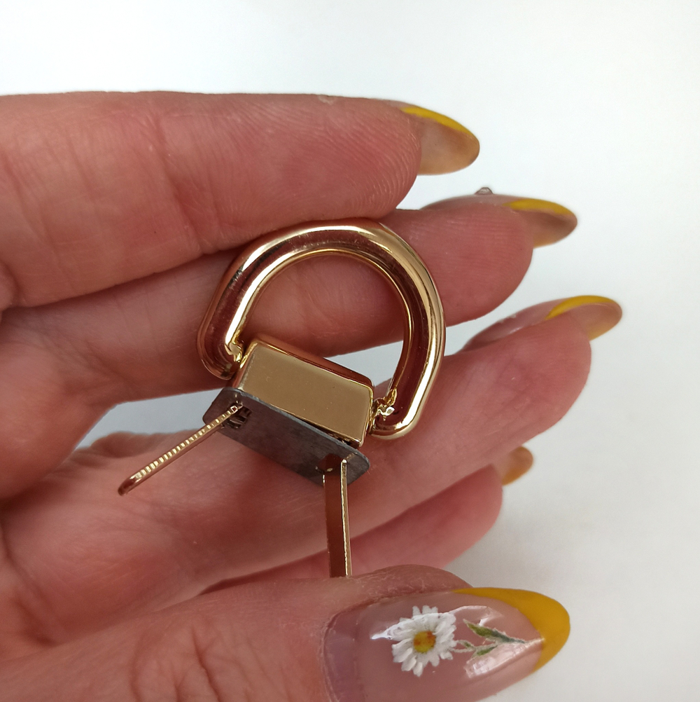 Ручкодержатель 15*15 Золото