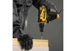 Сетевая дрель-шуруповерт Denzel SD-300-10 26201