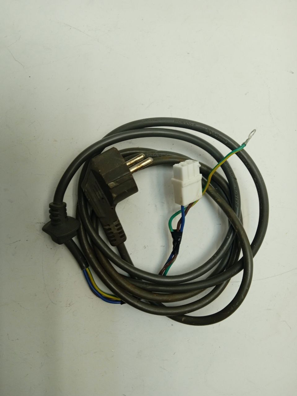 F1058ND кт5 Сетевой шнур стиральной машины LG 678545 б/у