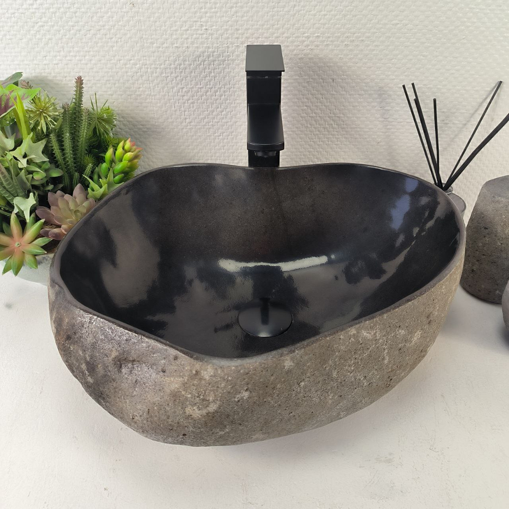 Раковина из речного камня RS-65455 44*37*15 0861