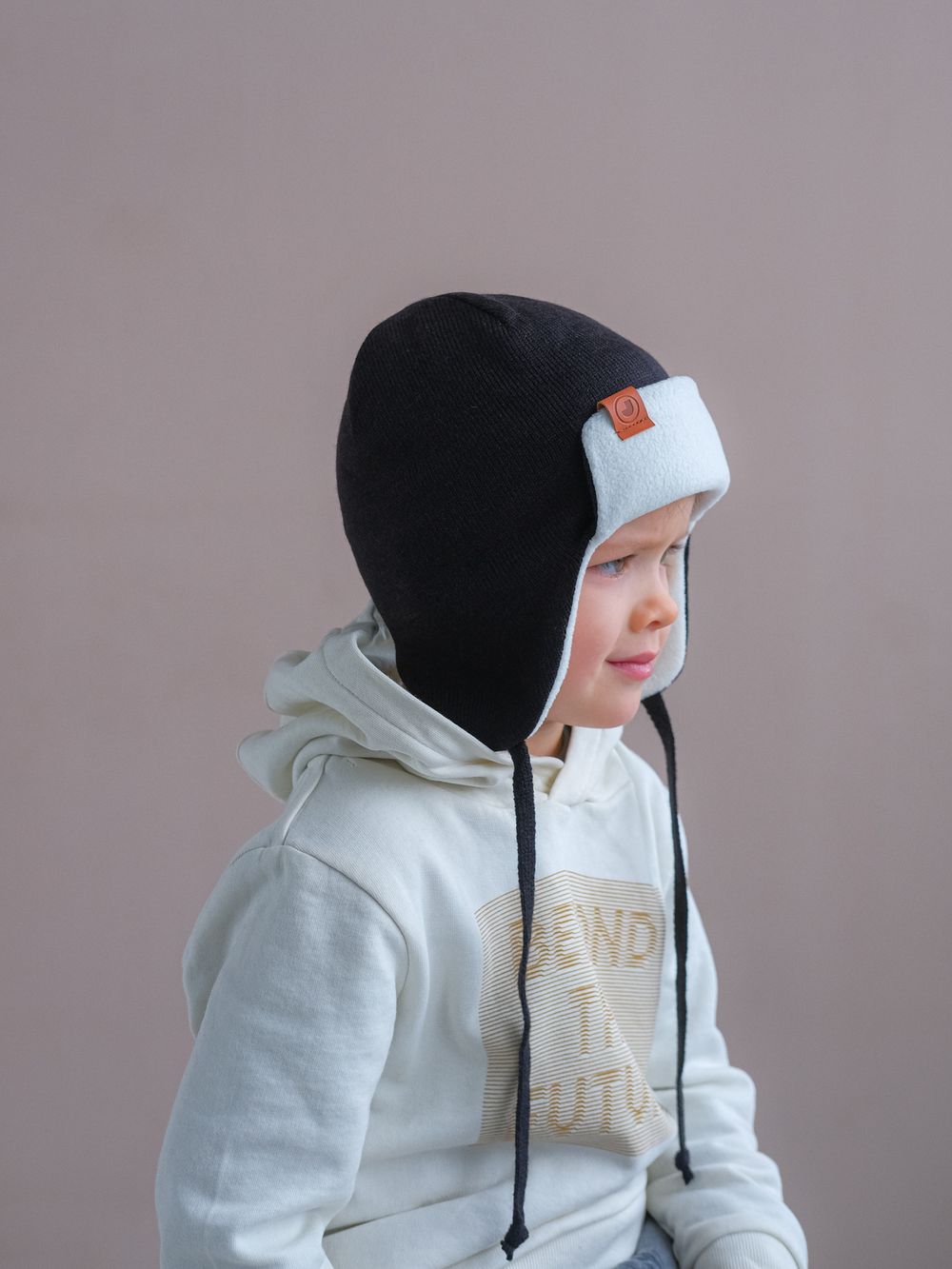 Шапка весенняя/осенняя вязаная (Черный) ТОКИ