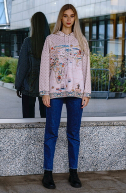 Худи "Средневековая карта", по мотивам средневековой карты мира из "Книги о мореплавании" созданной картографом Пири Рейсом