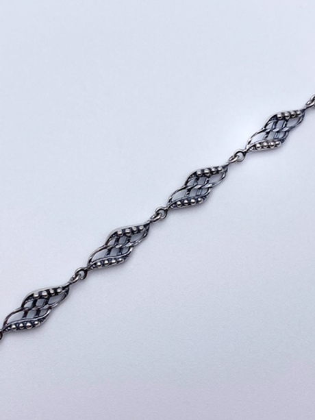 Браслет из серебра/Частичное чернение/Со вставкой "Спаси и сохрани"