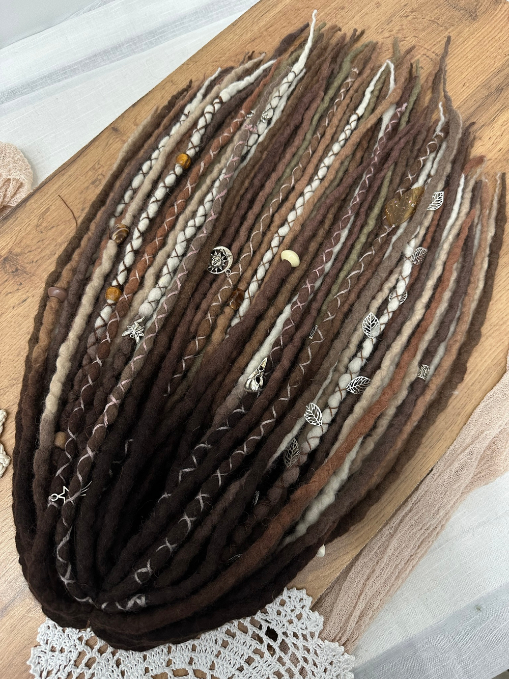 Фактурные войлочное дреды