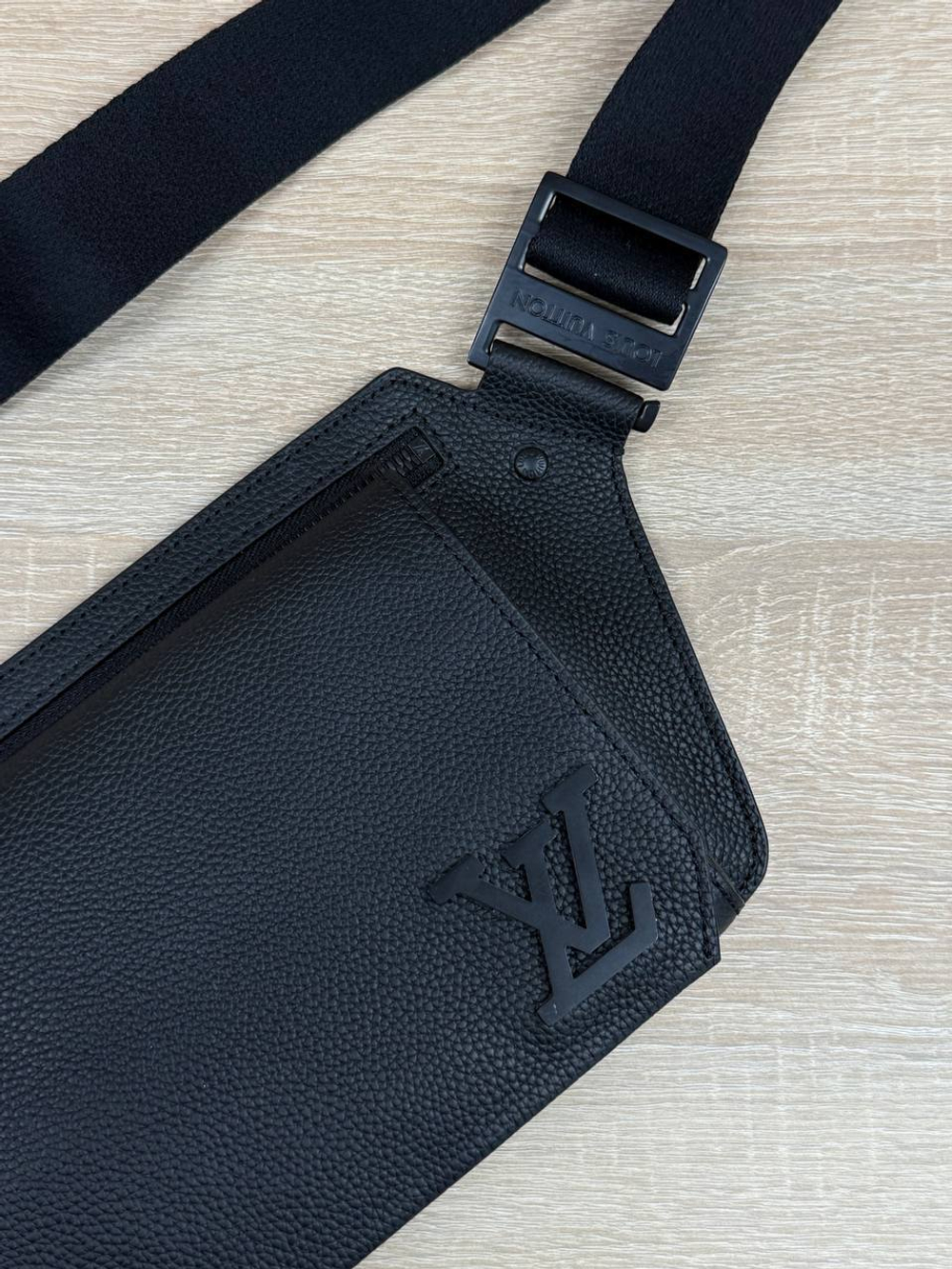 Сумка поясная Louis Vuitton
