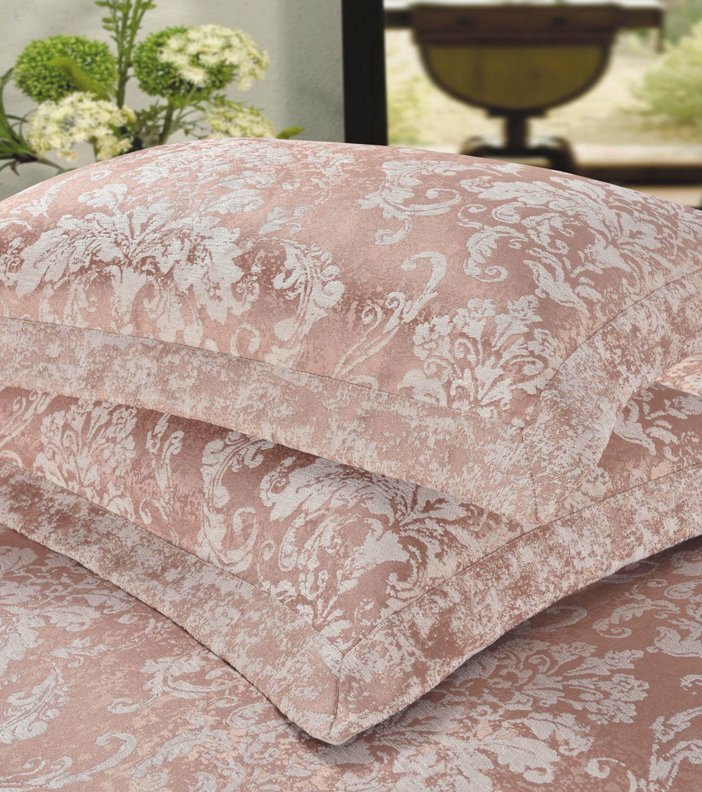 Покрывало 240х260 Sofi De MarkO Ивина терракотовое