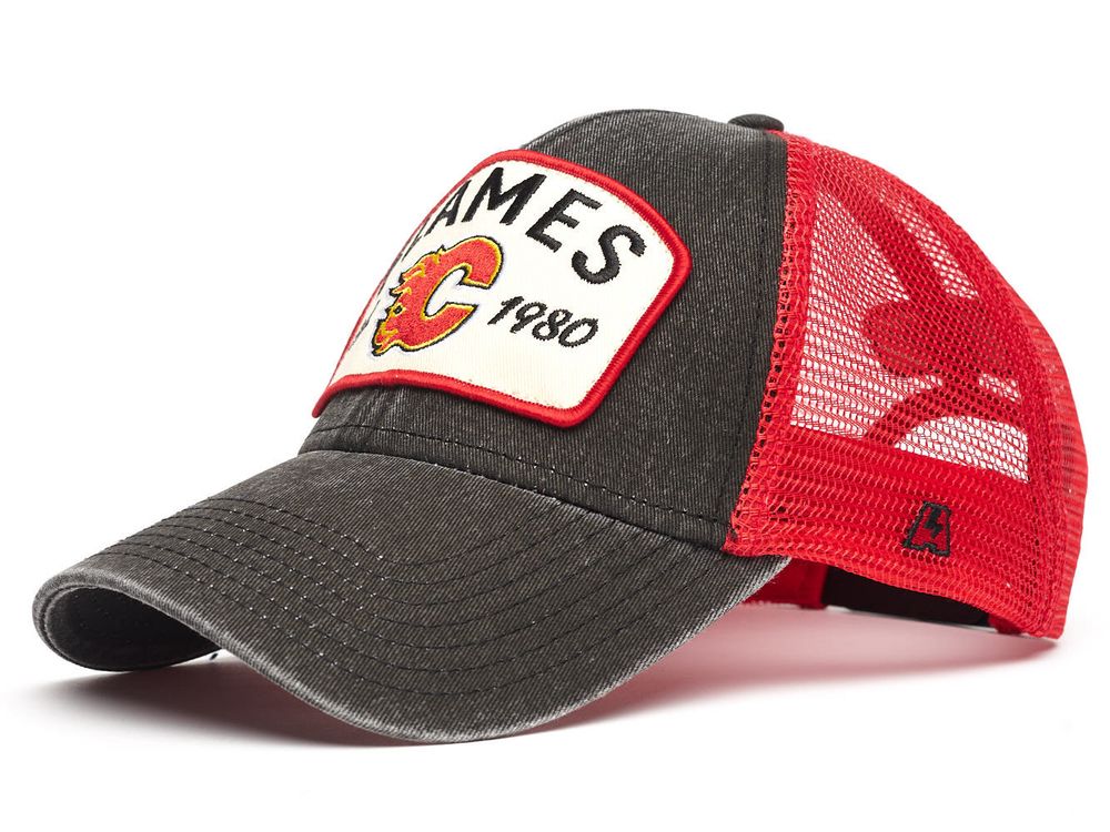 Бейсболка Calgary Flames Бейсболка Calgary Flames
