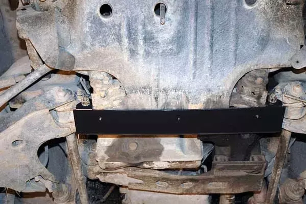 Защита картера и КПП Sheriff для Nissan Terrano I (WD21) 1986-1996 арт.15.0278