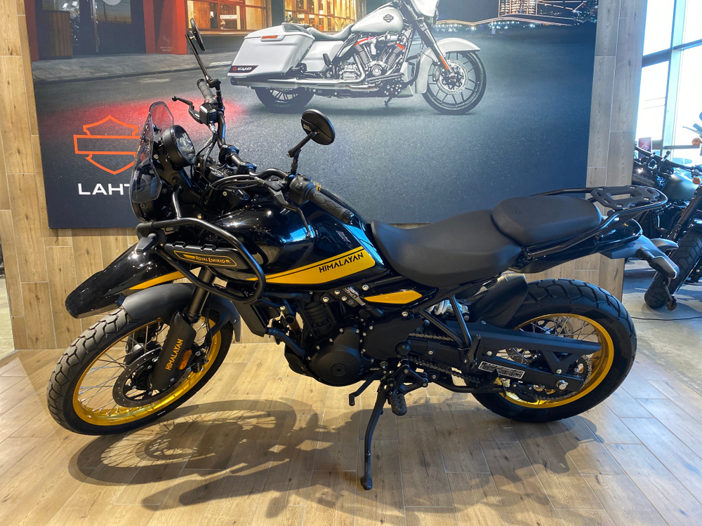 Royal Enfield Himalayan 450 Hanle Black (Premium)