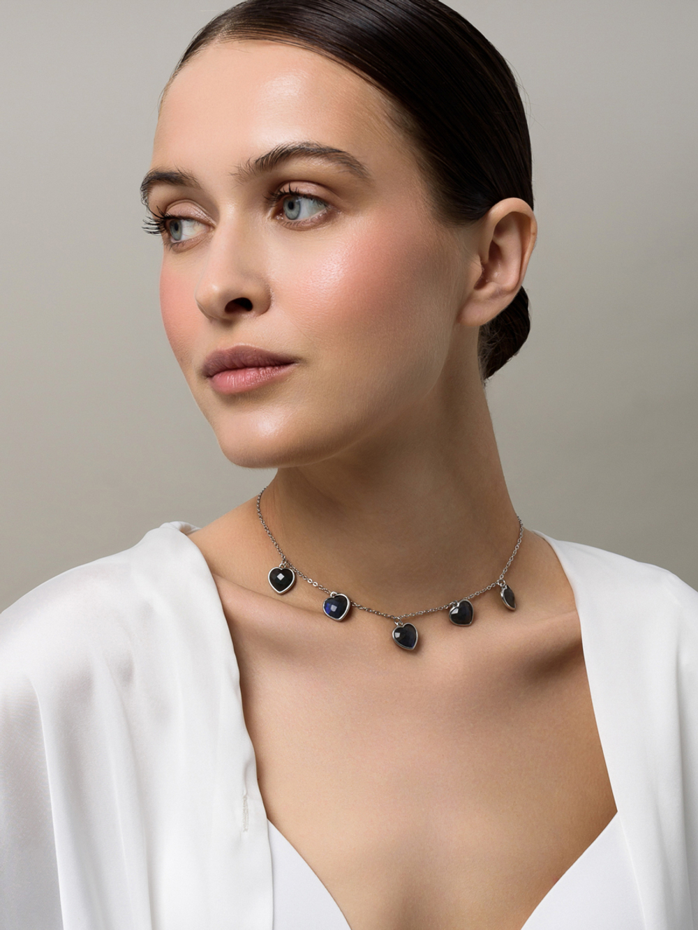 Чокер "Amour" с лабрадором Silver