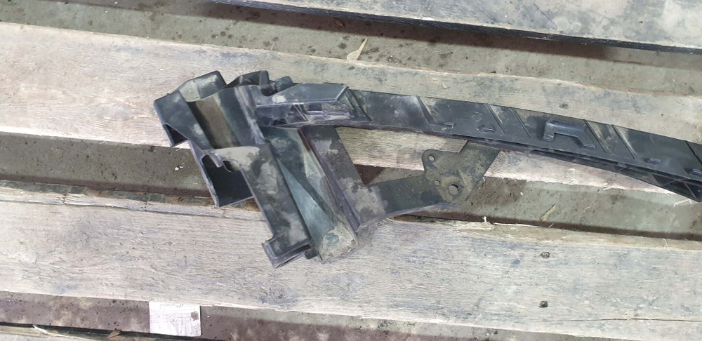 Кронштейн фары правой Honda CR-V 4 (RE, RM) 12-18 Б/У Оригинал 71140T1V