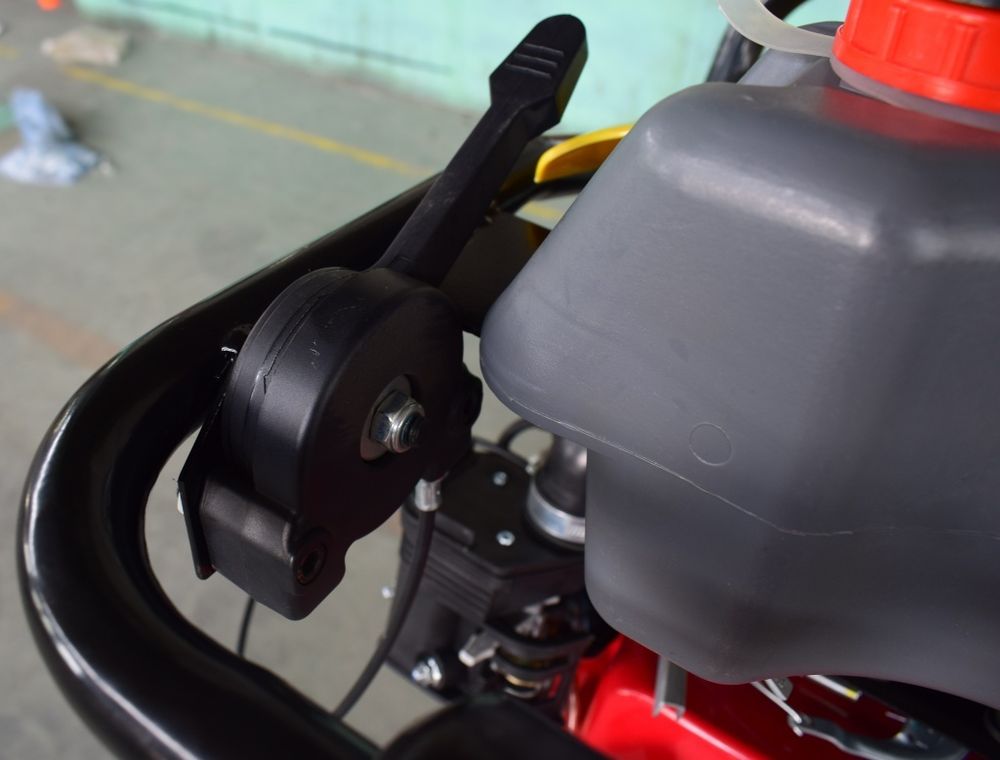 Вибротрамбовка бензиновая STEM Techno STR 81 - [75 кг / 12 кН / Honda GX160]