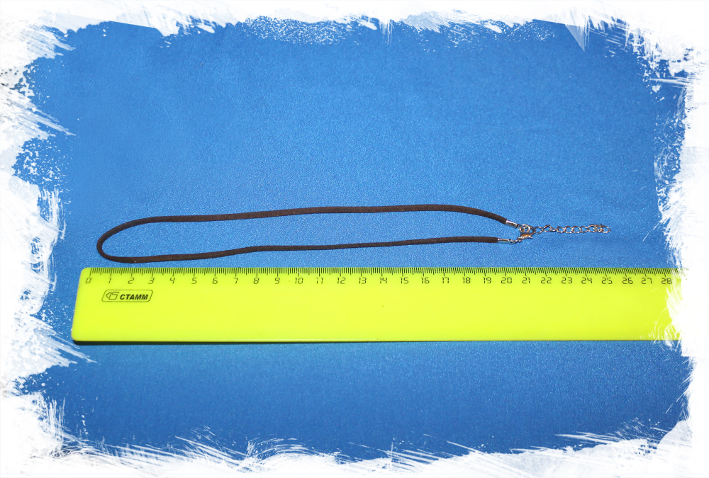 Шнурок для подвески