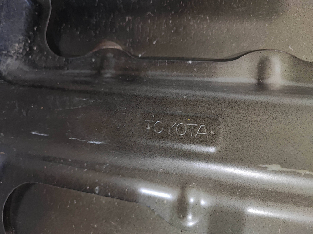 Капот Toyota Land Cruiser 200 07-14 Б/У Оригинал 5330160590