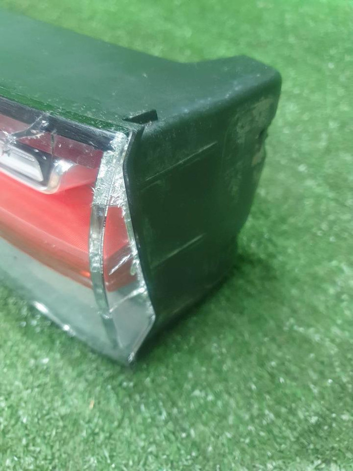 Фонарь крышки багажника Porsche Cayenne 3 (17-23)