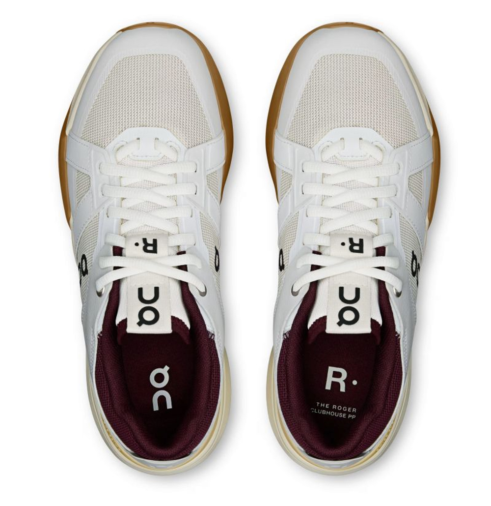 Женские теннисные кроссовки On The Roger Clubhouse Pro - white/ivory