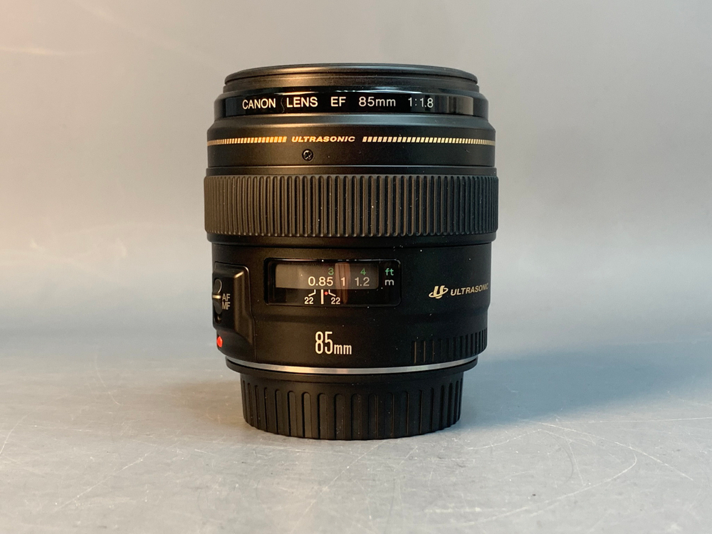 Canon EF 85mm 1.8 USM