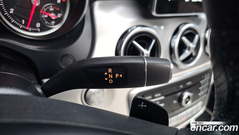 Mercedes-Benz GLA-Class X156 GLA220 Premium (09.2019)