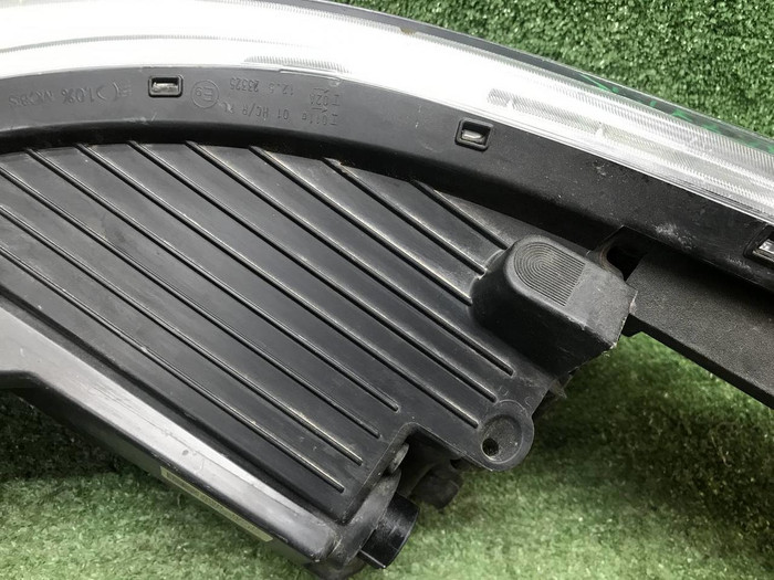 Фара правая Hyundai Solaris 2 20-22 галоген