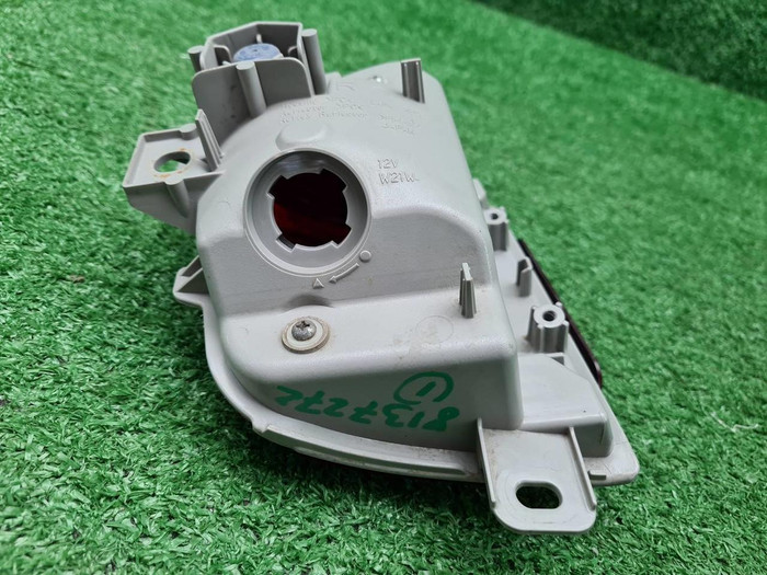 ПТФ правый Toyota Land Cruiser 200 (2015-2021)