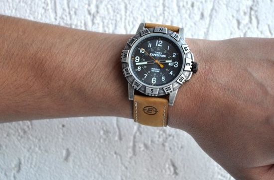 Наручные часы Timex T49991