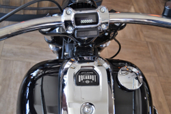 Harley-Davidson BREAKOUT 117 (Vivid Black) 2024