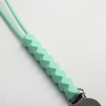 6977553 Держатель для пустышки "Ромбики", п/силиконовый, цвет черный