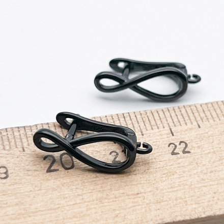 Ювелирные швензы, цвет черный металл, размер 19*6,5 мм, цена за пару