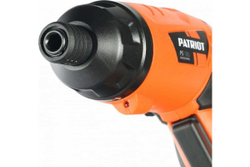Отвертка аккумуляторная PATRIOT PS 136; напряжение: 3,6V; блистер; комплект бит
