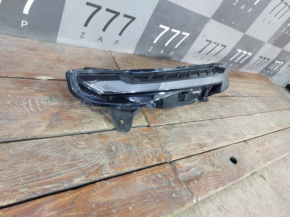 Указатель поворота левый Omoda C5 22-нв Б/У Оригинал 605000813AA