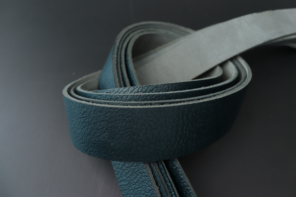 Ременная заготовка сине-зеленая с лицевой отделкой + плита Терра