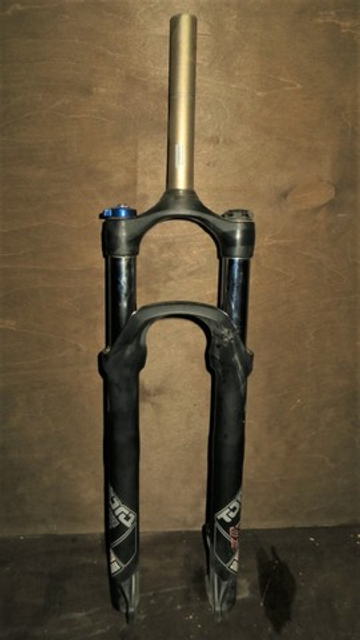 Вилка велосипедная Rock shox Tora 29 TK