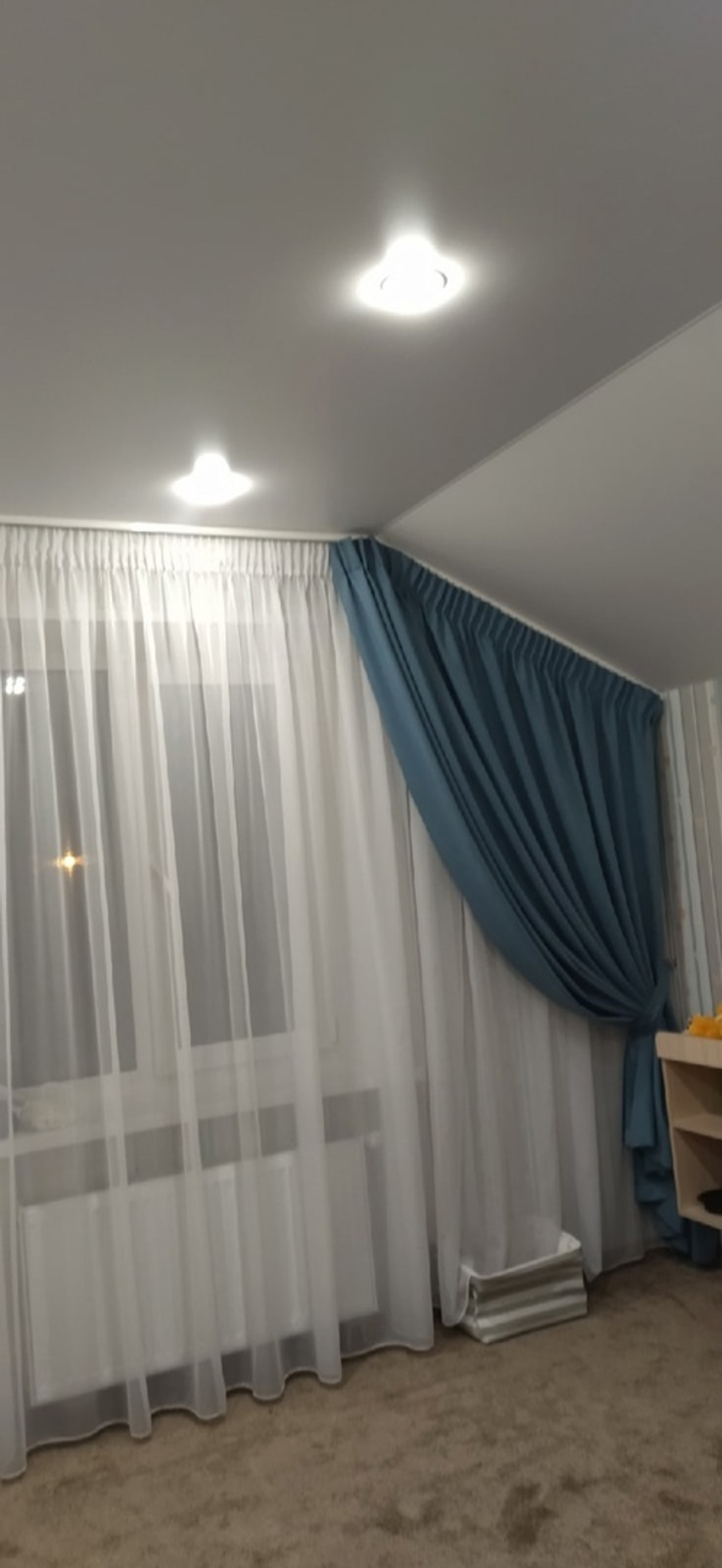 Мансардные окна