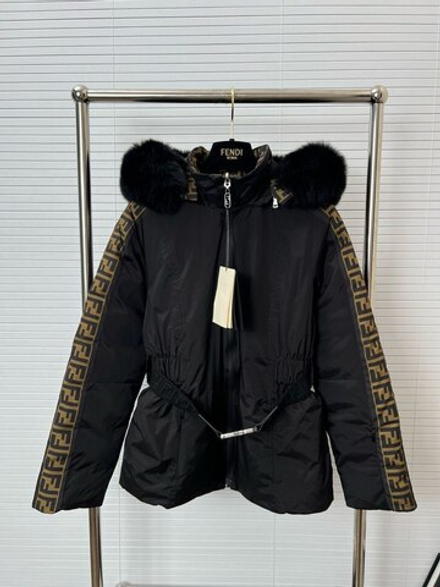 Пуховик Fendi