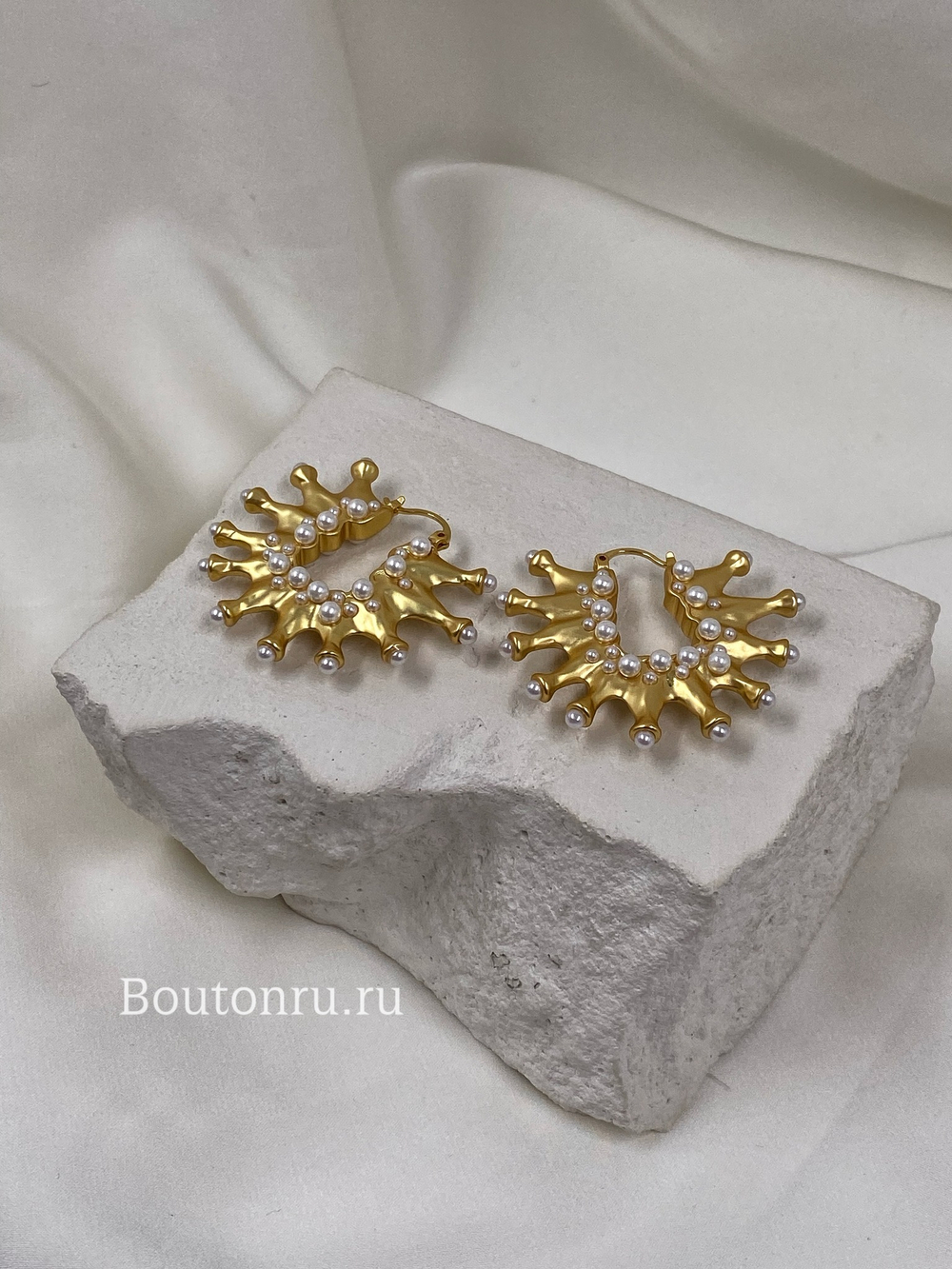 Серьги Скиапар. золотые с жемчужинами
