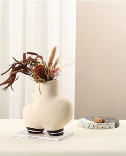 Ваза White sand ceramic vase
