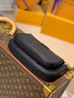 Louis Vuitton Multi Pochette Accessoires