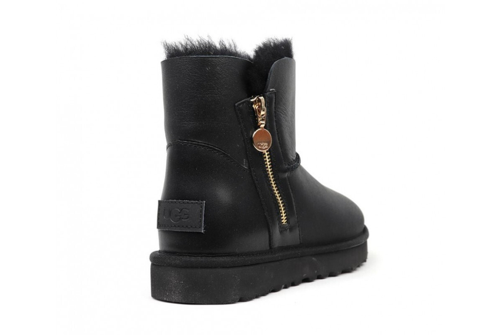 UGG Bailey Zip Mini Black Metallic