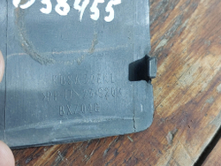 Заглушка буксировочного крюка Mazda CX-5 2 (KF) 17-21 Б/У Оригинал KB8A50EK1