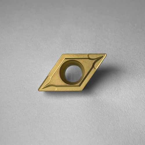 DCMT070208-UM FE1215  Пластина токарная