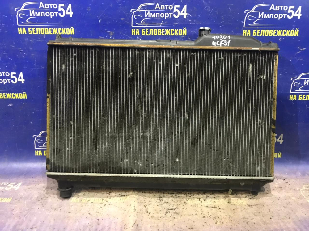 Радиатор двигателя TOYOTA CELSIOR 2000-2006