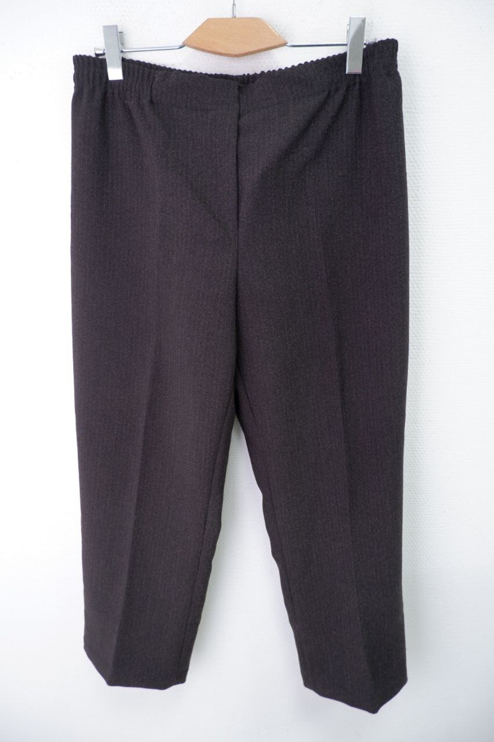 Брюки стильные серые 52 размер