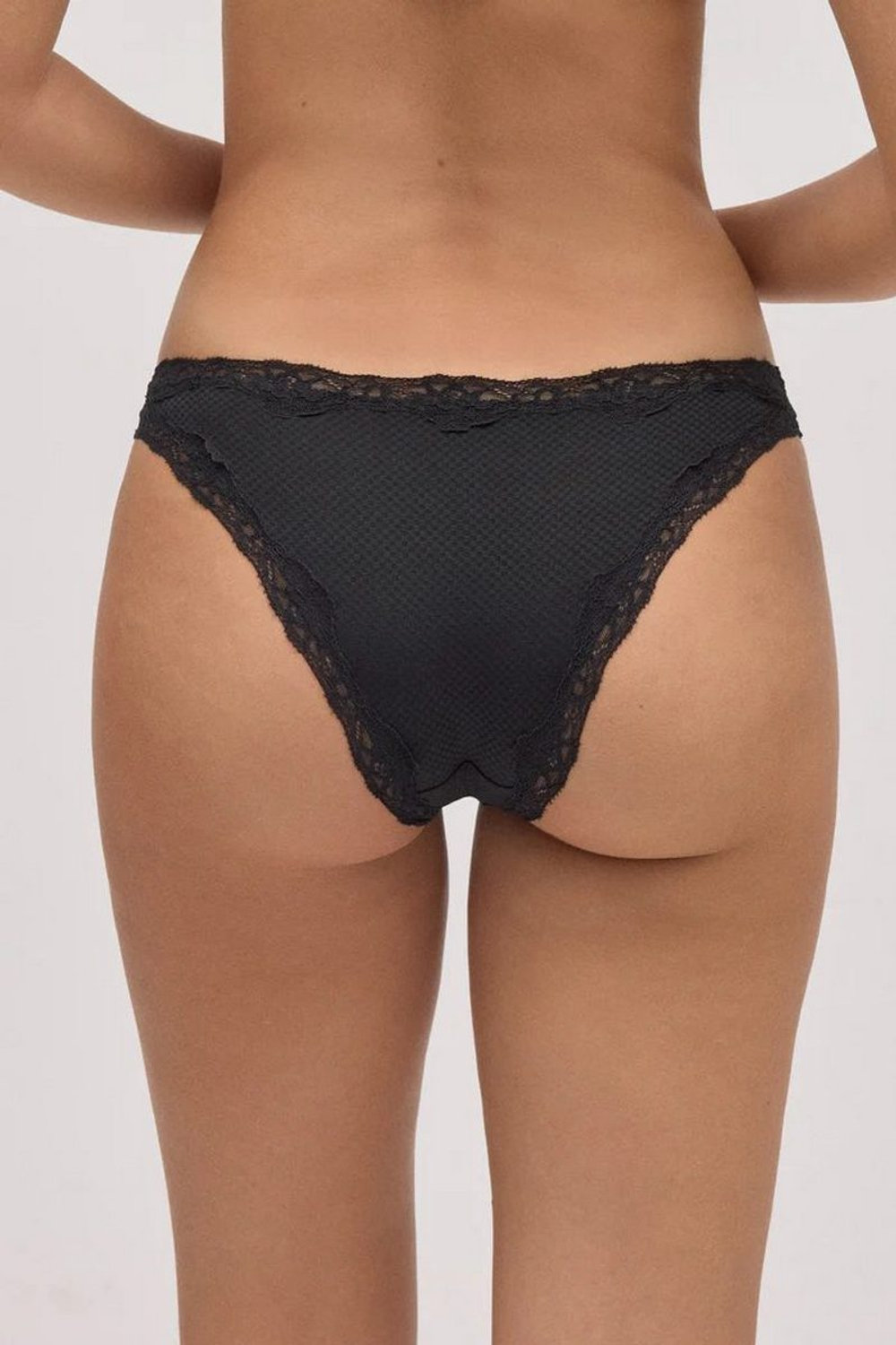 10771 Трусы бразильяно