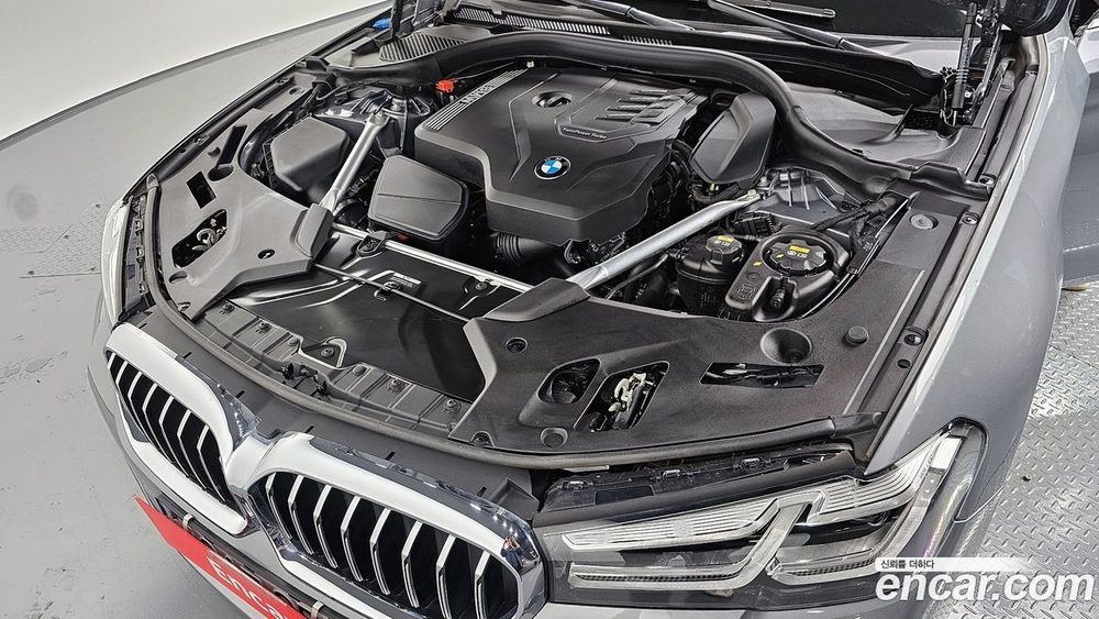 BMW 5 Series (G30) 520i M Sports (12.2022)