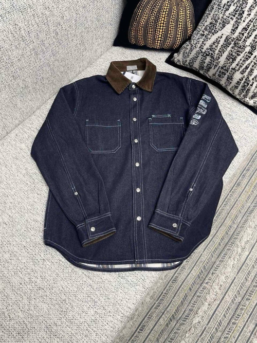 Джинсовый костюм Christian Dior