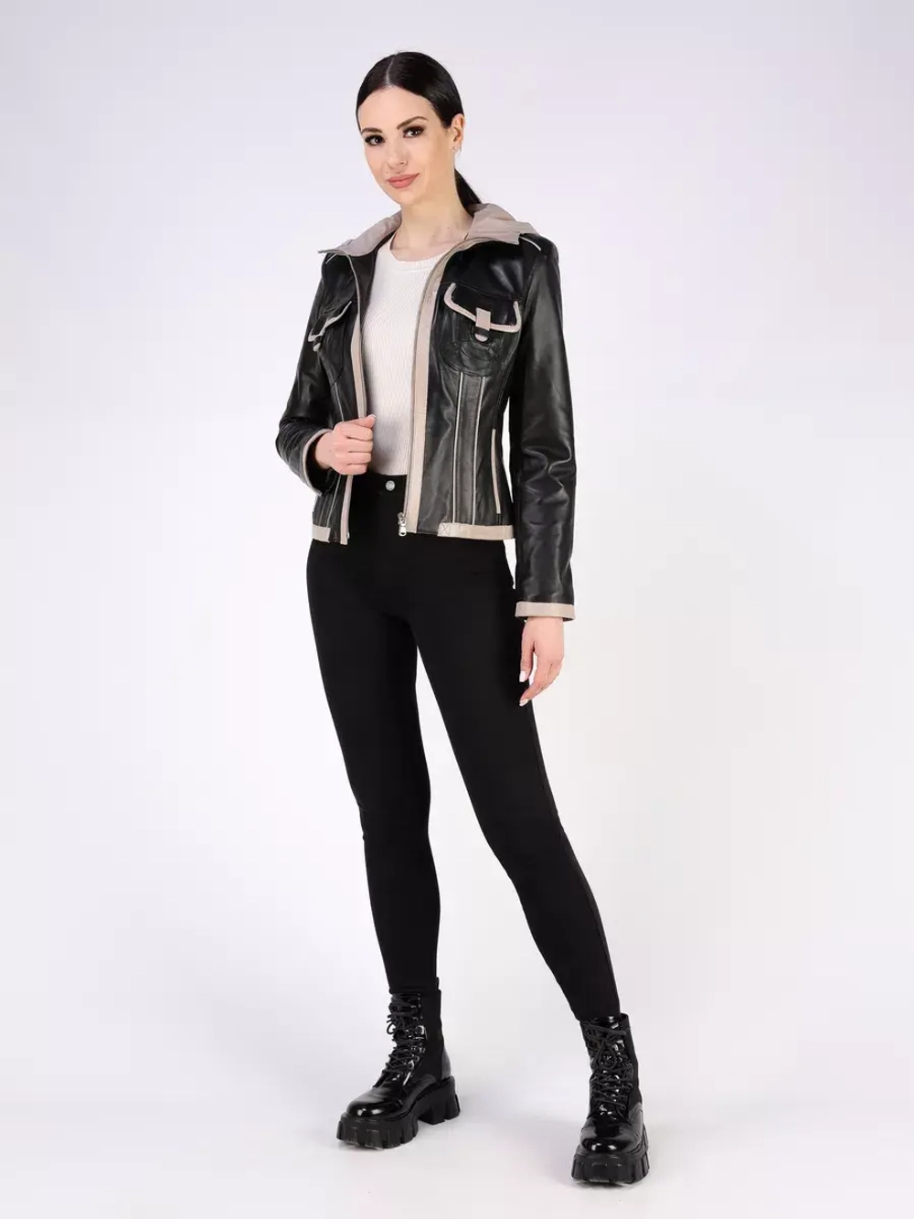 Кожаная куртка демисезонная с капюшоном